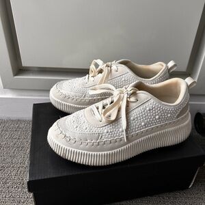 Nicole Miller Cream Sneakers